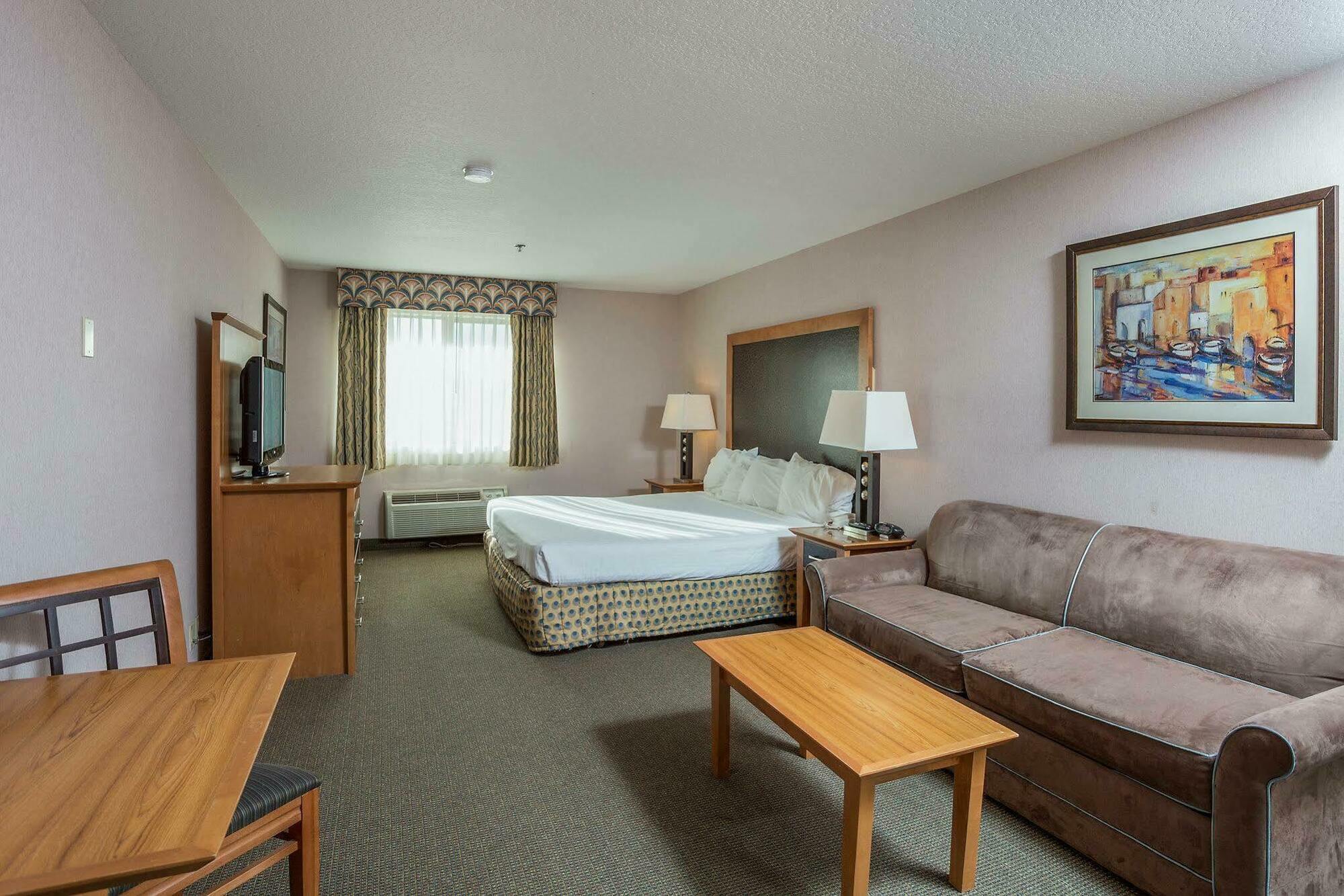 Red Lion Inn & Suites Seaside Exterior photo